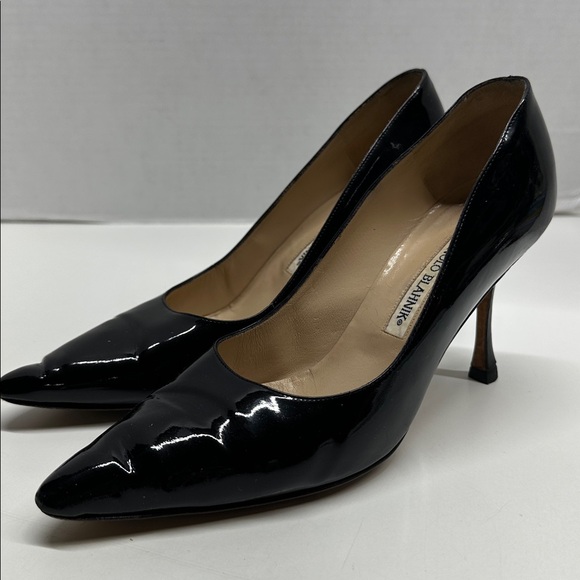 Manolo Blahnik High Heel Shoes Patent Shiny Leather Pointed Toe Black Size 7.5 - Picture 3 of 10